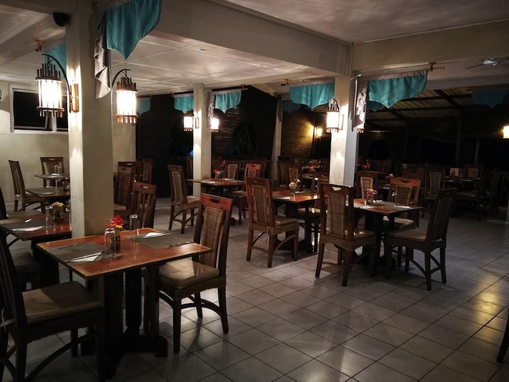 Le Grand Bleu Hotel Trou aux Biches Ngoại thất bức ảnh