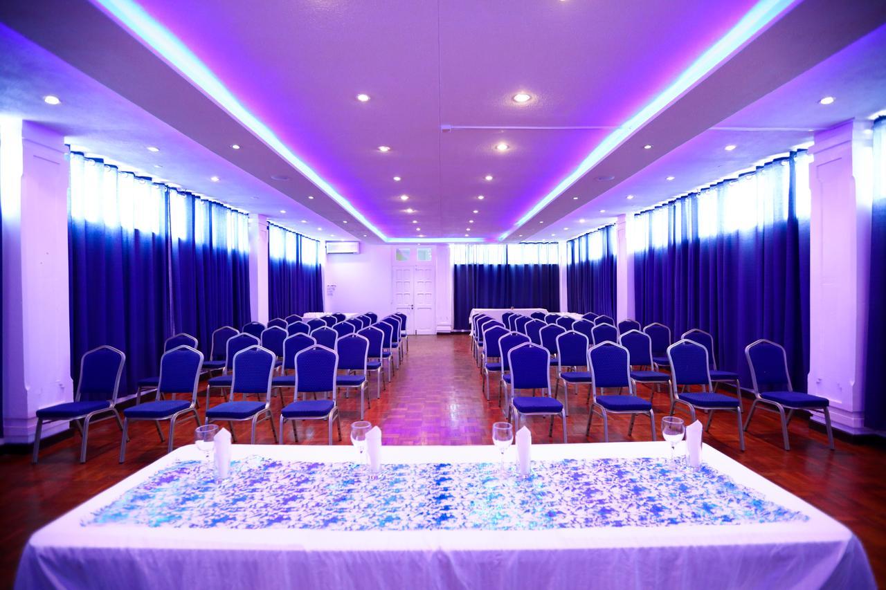 Le Grand Bleu Hotel Trou aux Biches Ngoại thất bức ảnh