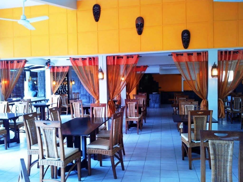 Le Grand Bleu Hotel Trou aux Biches Ngoại thất bức ảnh
